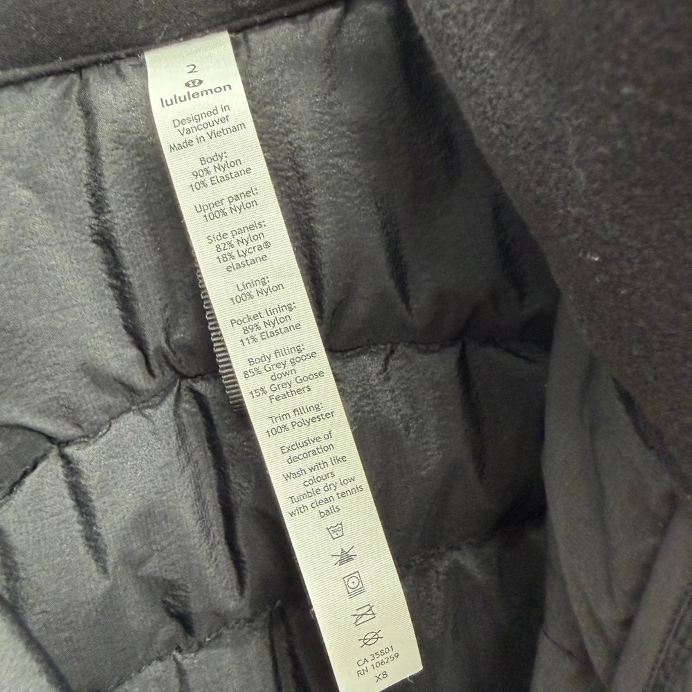 Lululemon Down For It All Vest Black Size 2 Running Puffer Quilted Vest - Picture 3 of 9